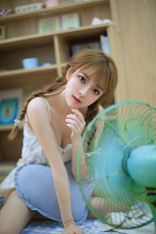 美女被逼崩溃的视频
